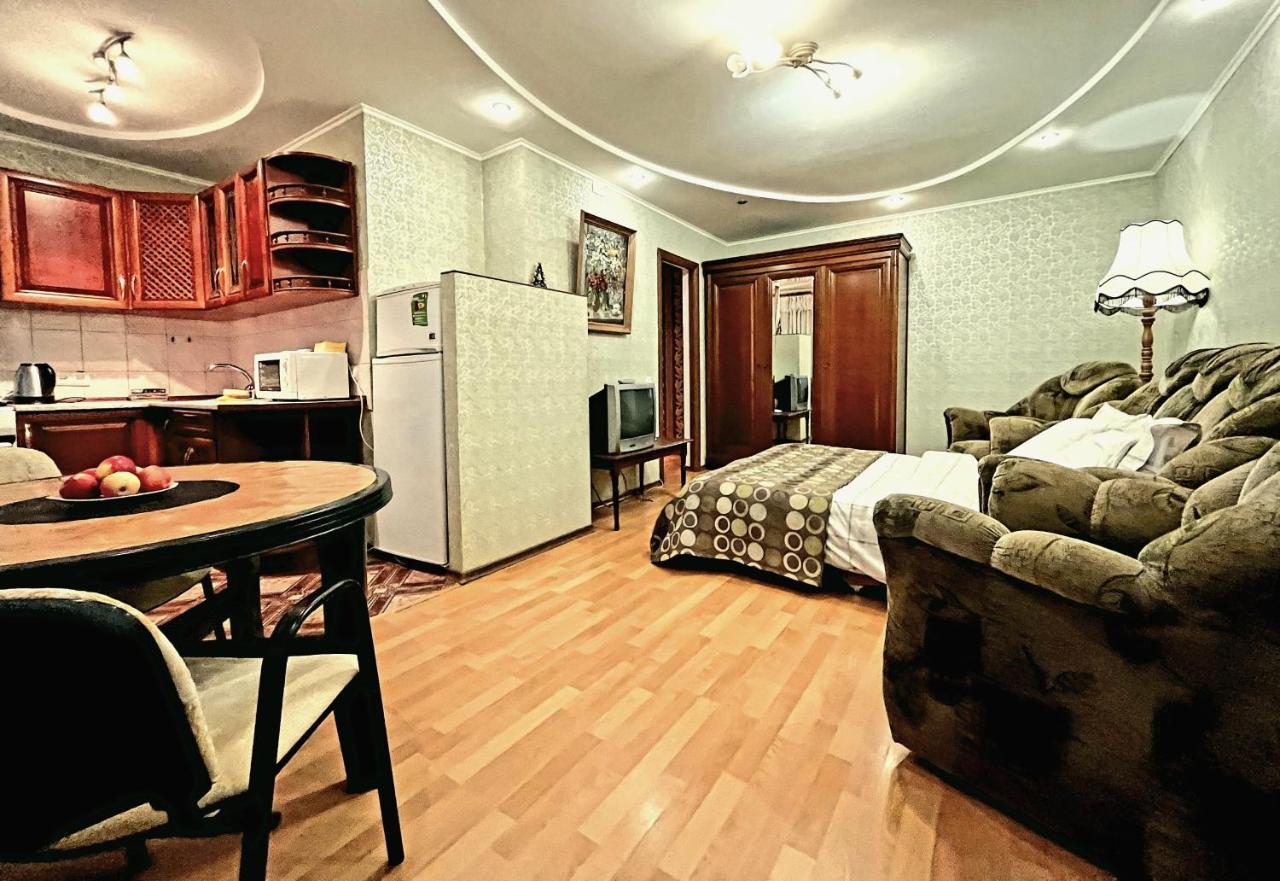 теплая квартира: Cozy Veranda Retreat In Apartment